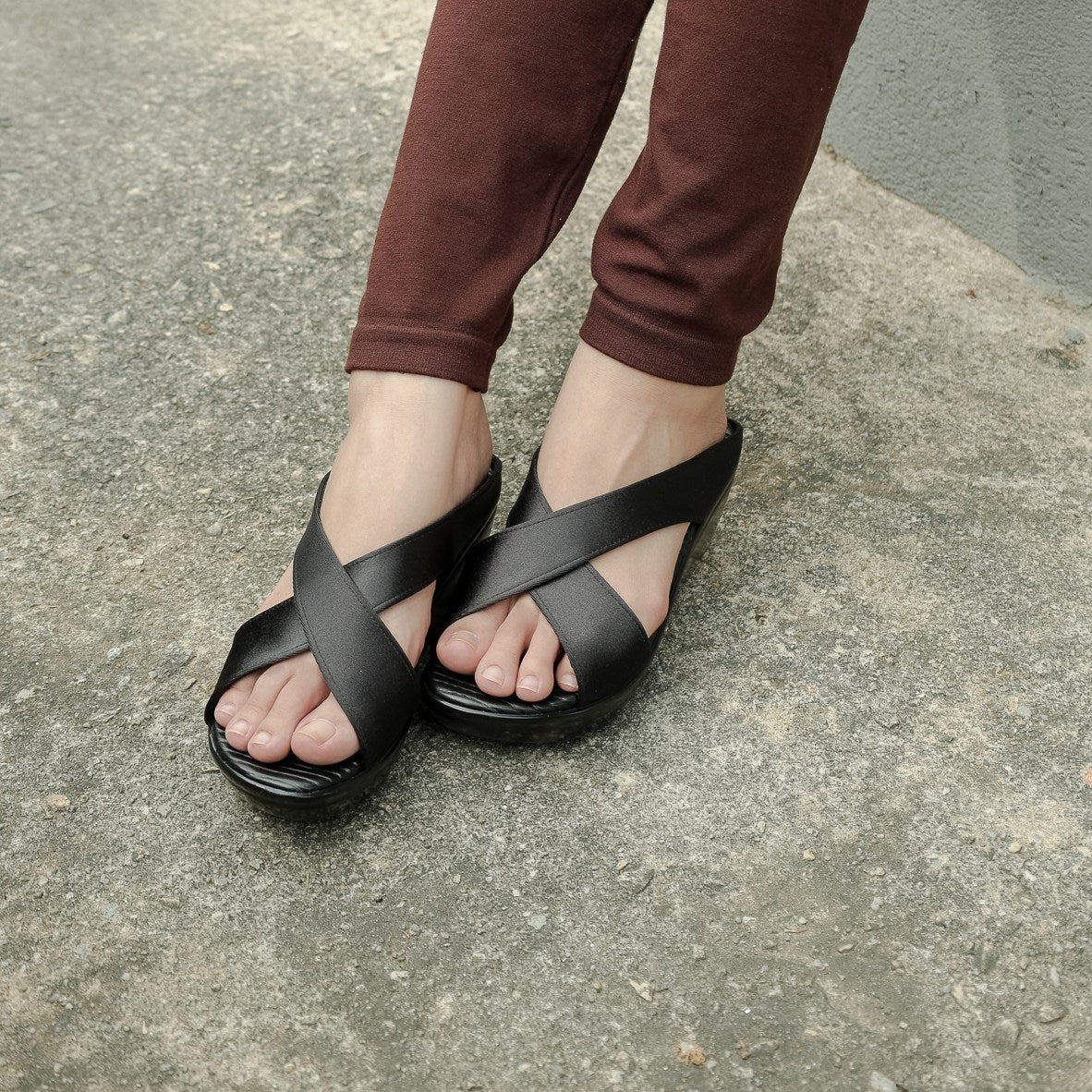 Safya Criss-Cross Sandal