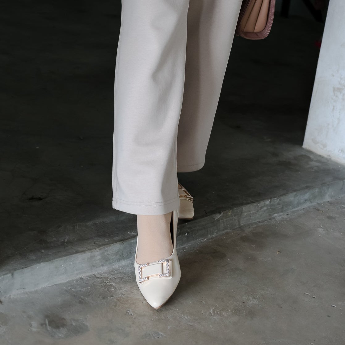 Ayra Diamond Ballerina Flats