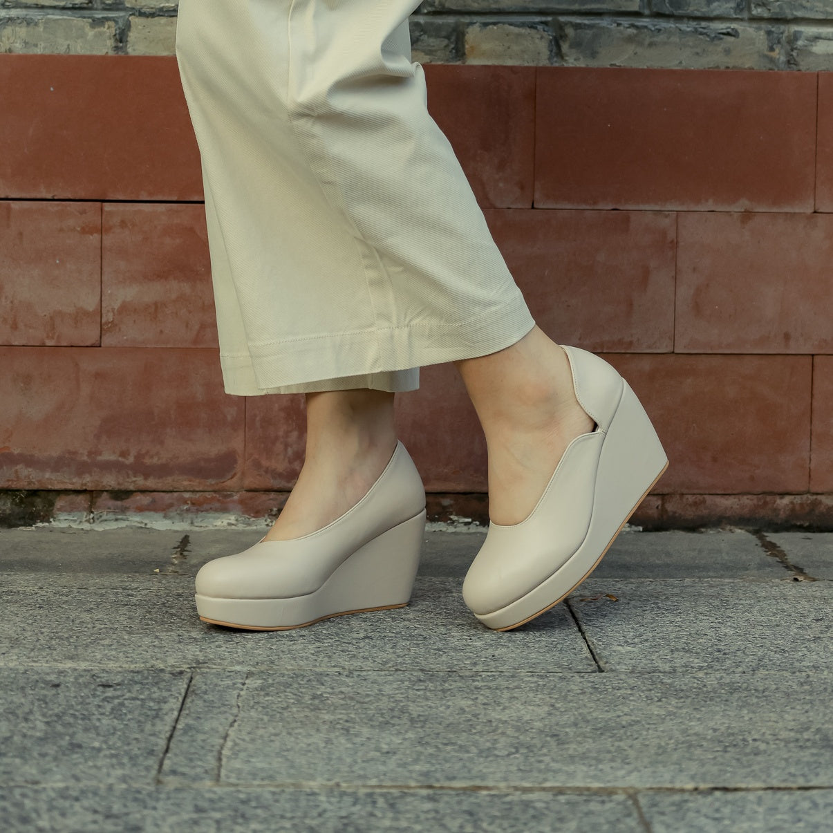 Cassy Pump Wedge