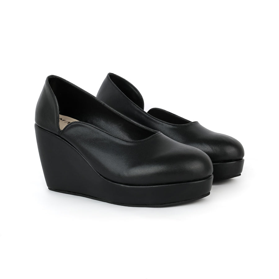 Cassy Pump Wedge