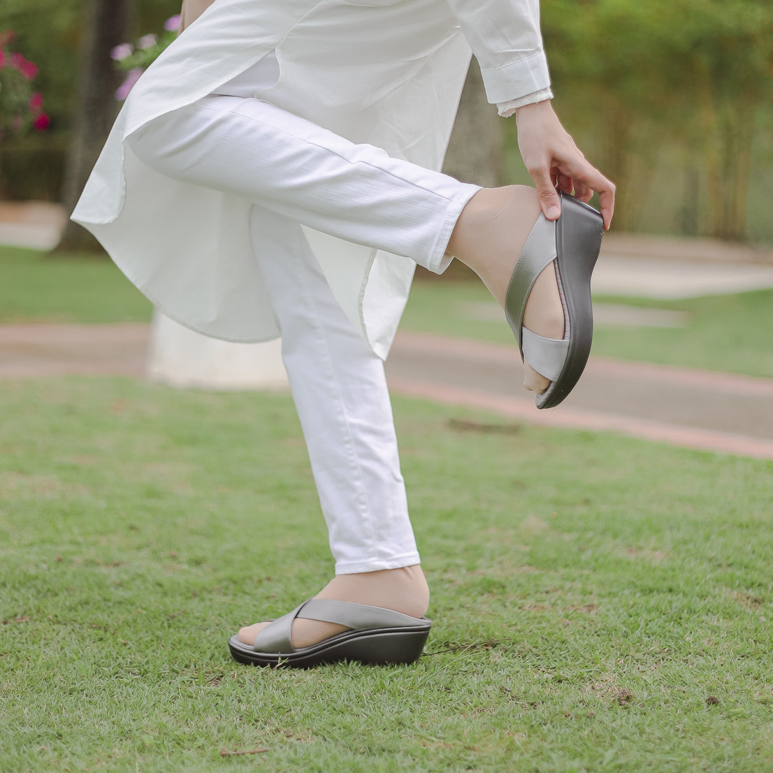 Safya Criss-Cross Sandal