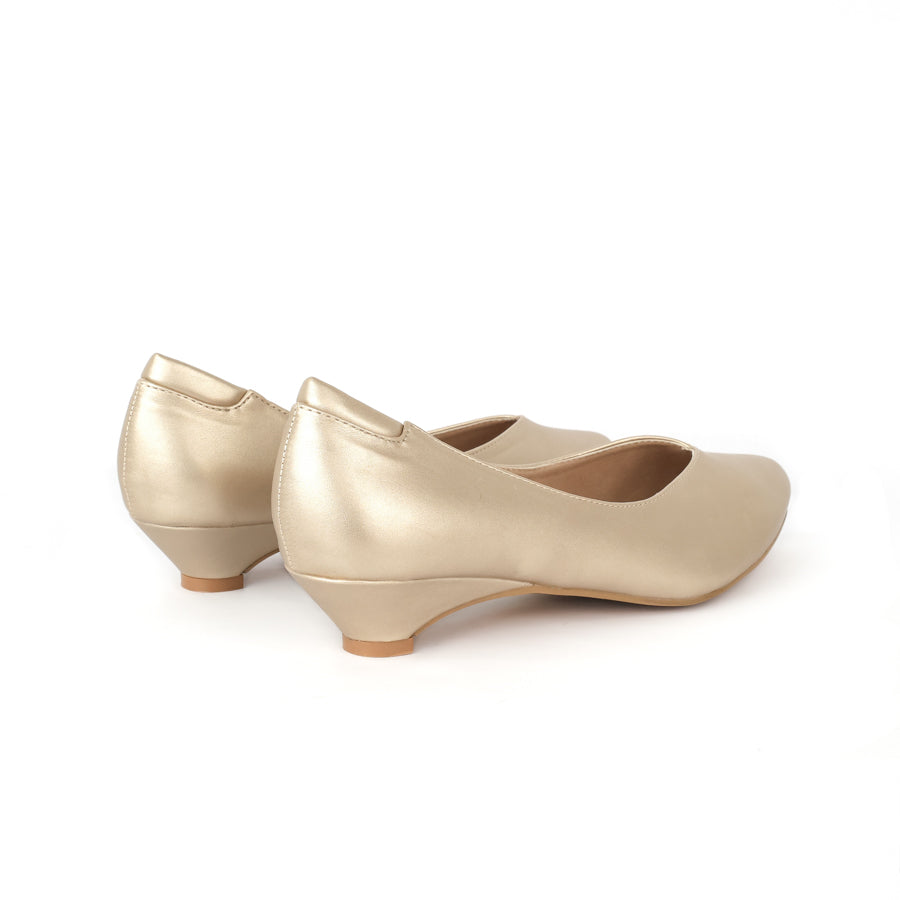 Vienna X Pointed Kitten Heel