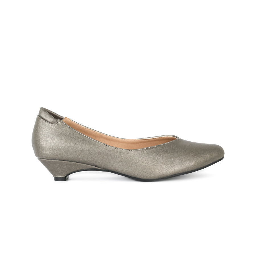 Vienna X Pointed Kitten Heel