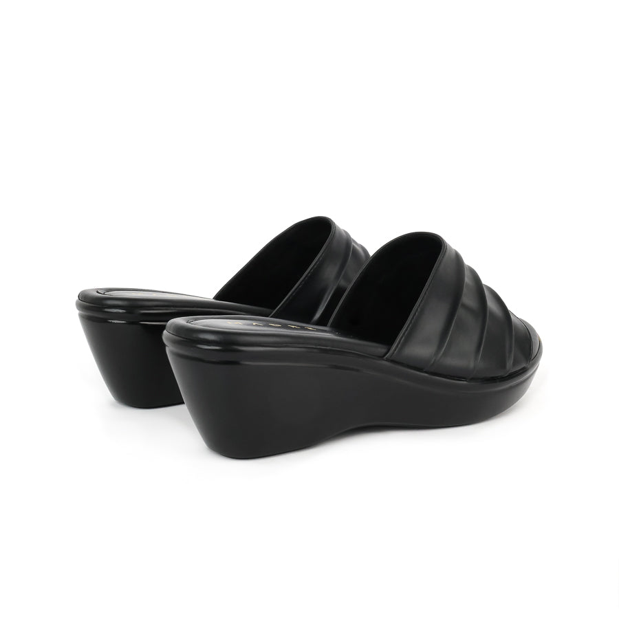 Selma Pleated Sandal