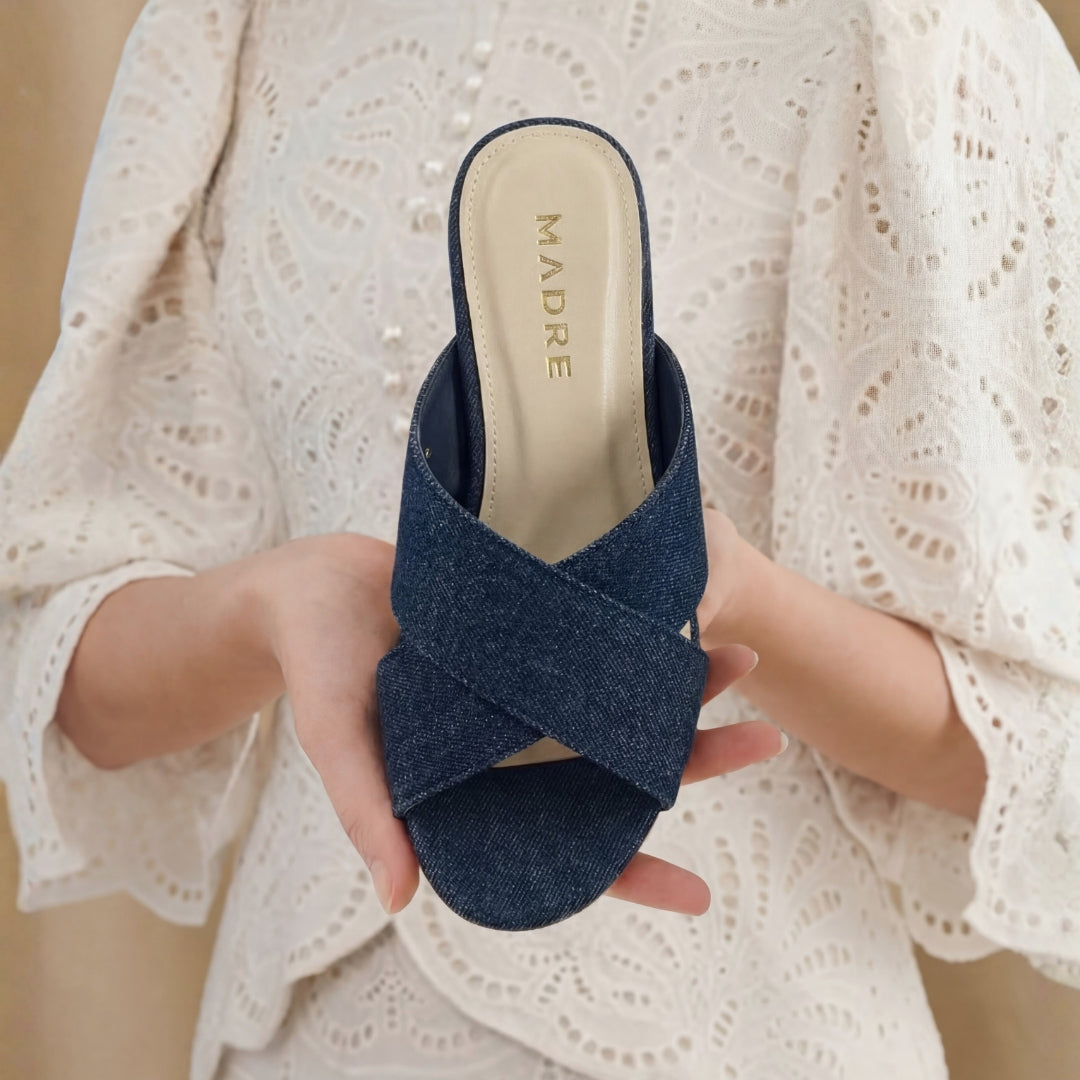 Hanna Peep Toe Wedge