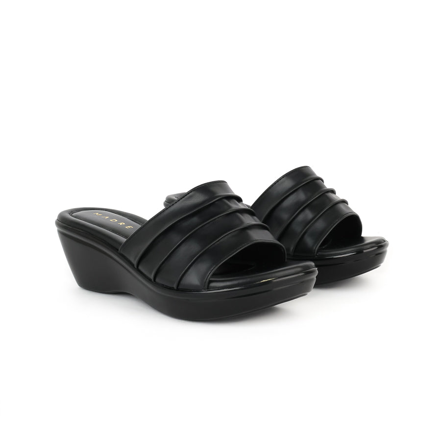 Selma Pleated Sandal