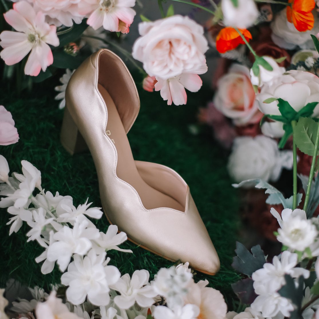 Defect Lily Scallop Block Heel