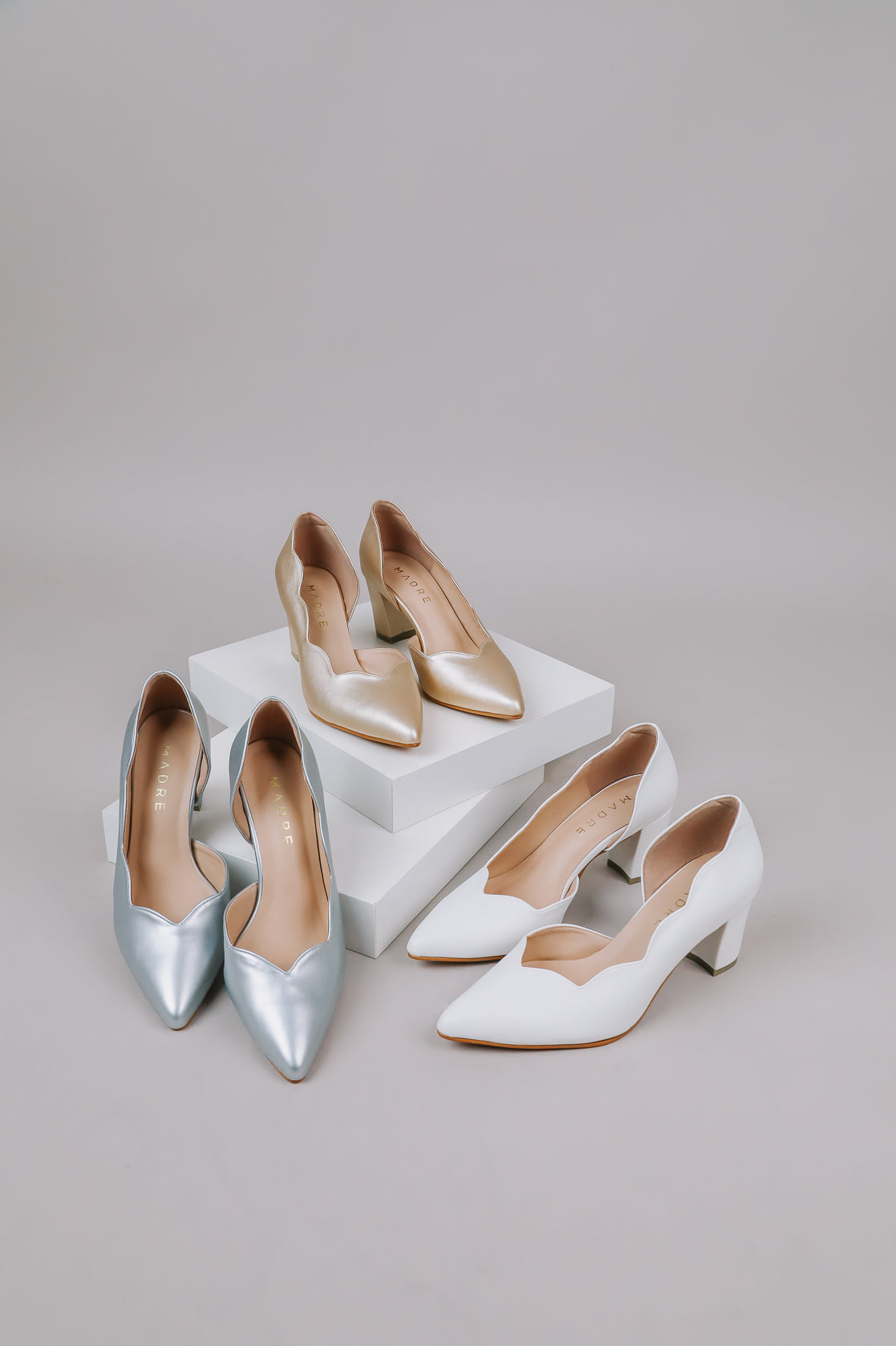 Defect Lily Scallop Block Heel