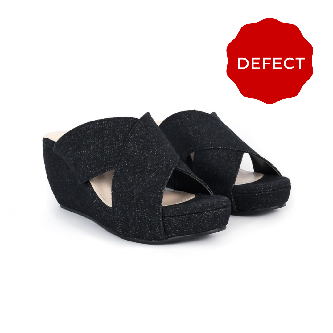 Defect Hanna Peep Toe Wedge