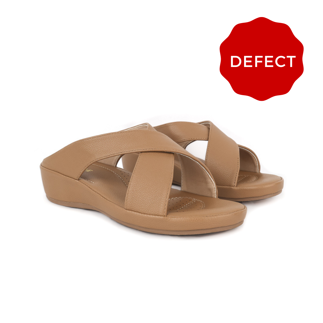 Defect Filia Criss-Cross Sandal
