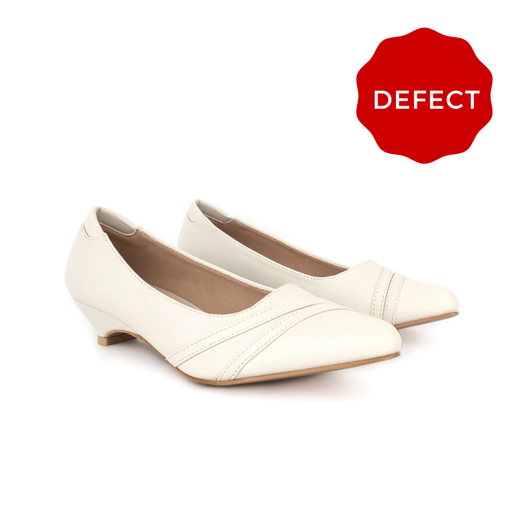 Defect Fiona Pointed Kitten Heel
