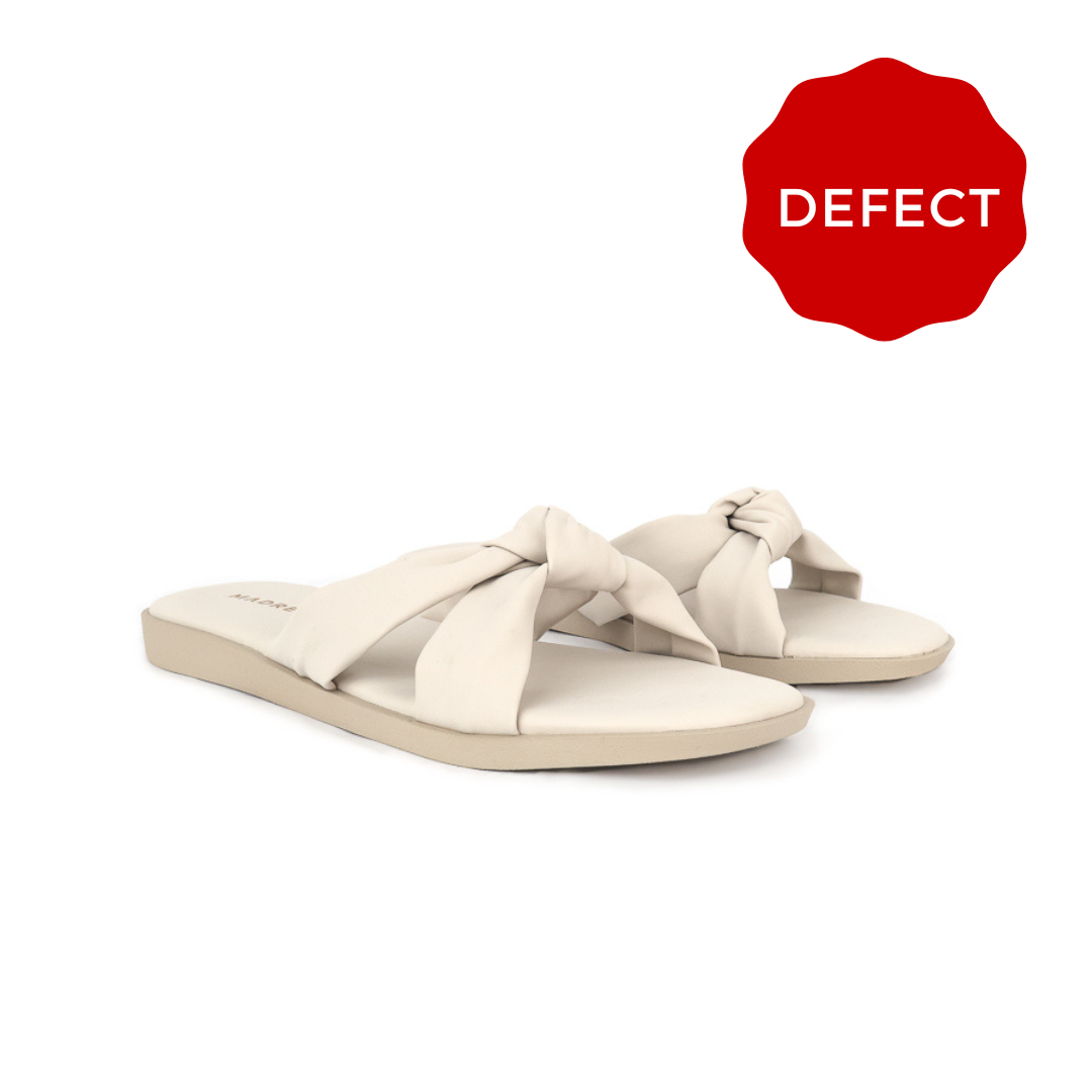 Defect Kylie Knot Slip-On Flats