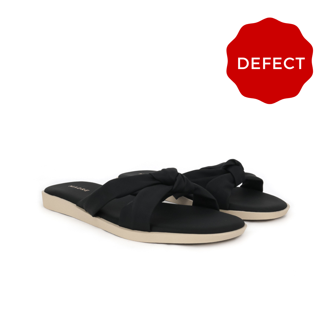 Defect Kylie Knot Slip-On Flats