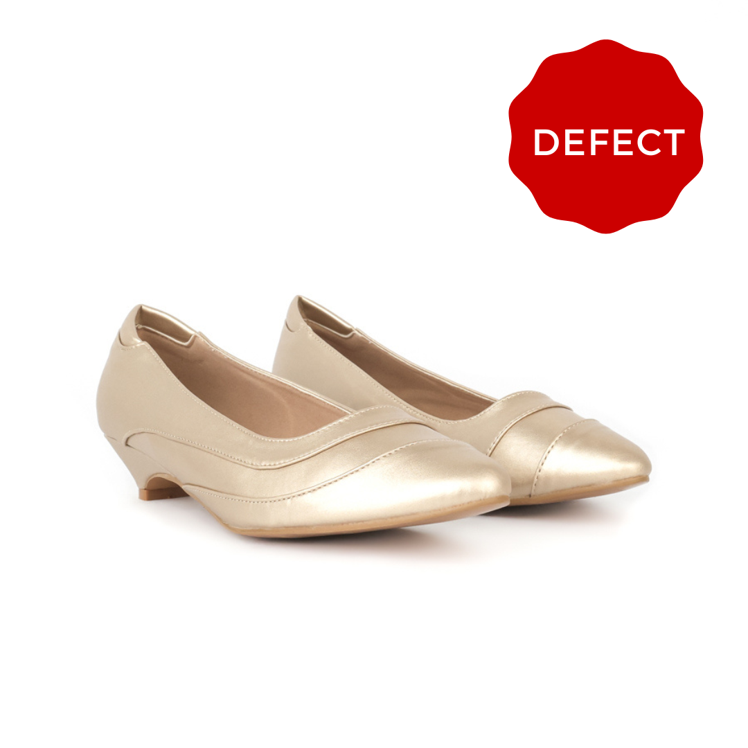 Defect Seroja X Pointed Kitten Heel