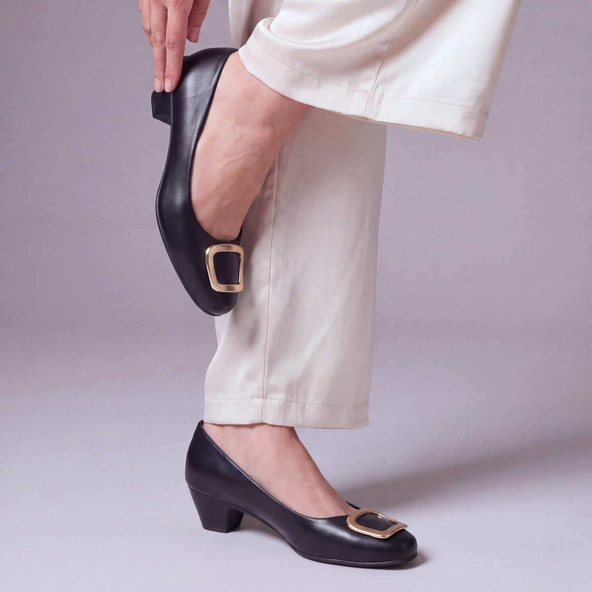 Evana Square Toe Pump Heel