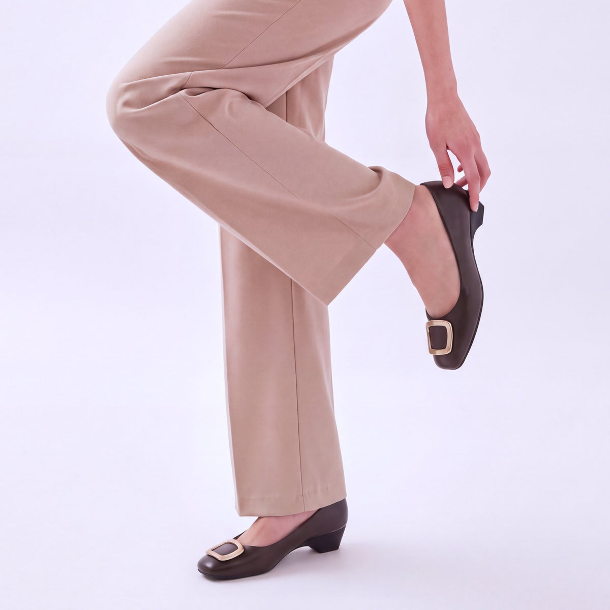 Evana Square Toe Pump Heel