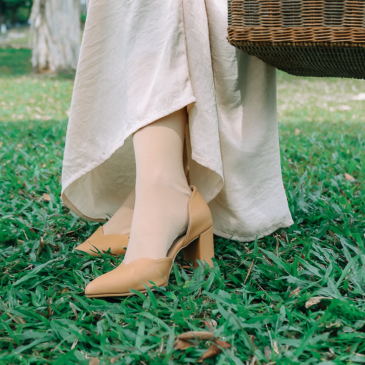 Defect Lily Scallop Block Heel