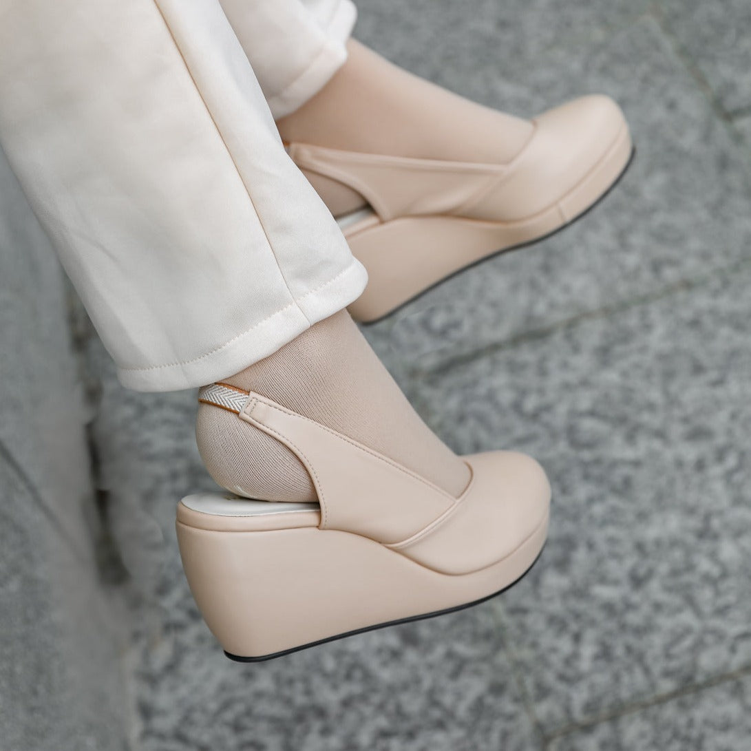 Reana SE Slingback Wedge