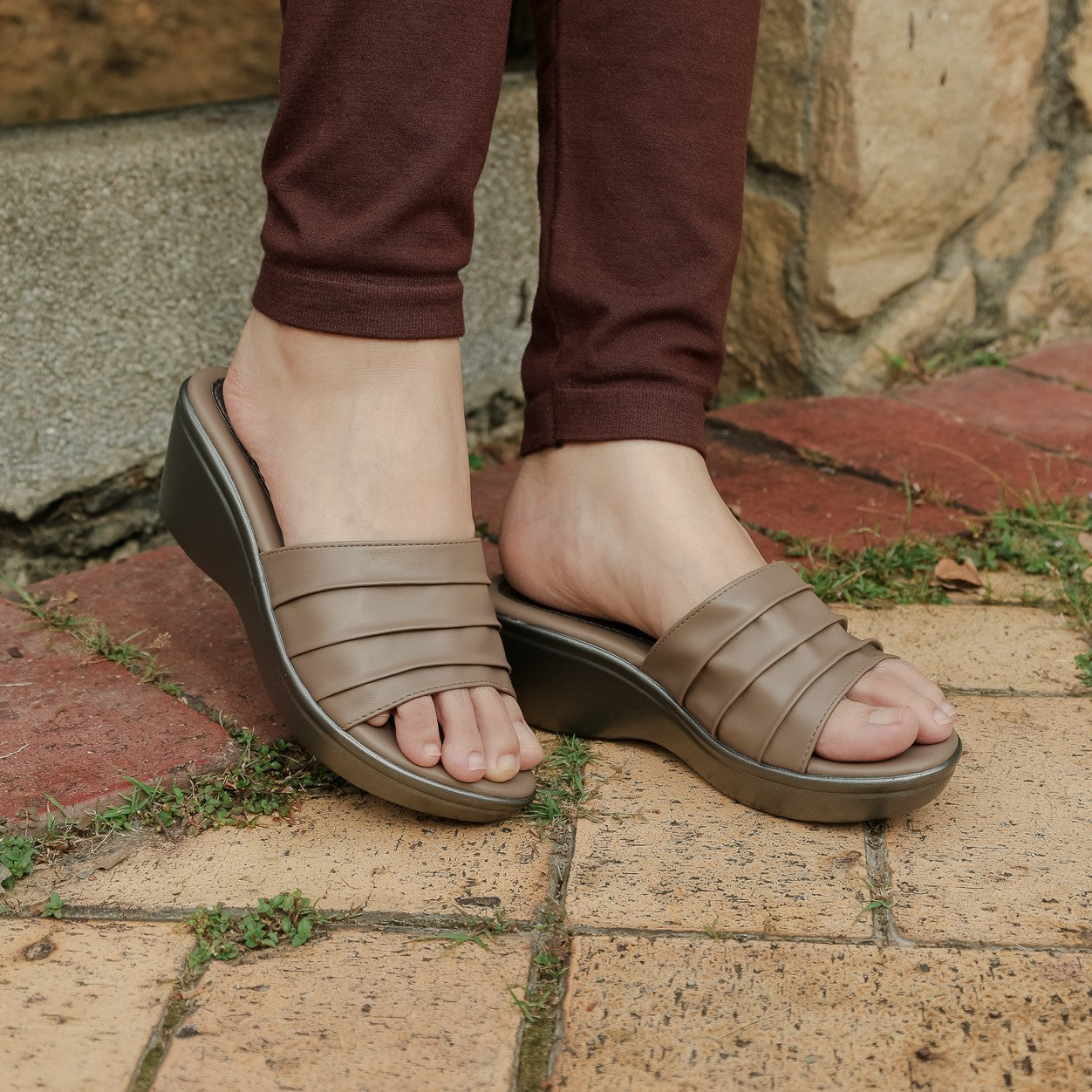 Selma Pleated Sandal