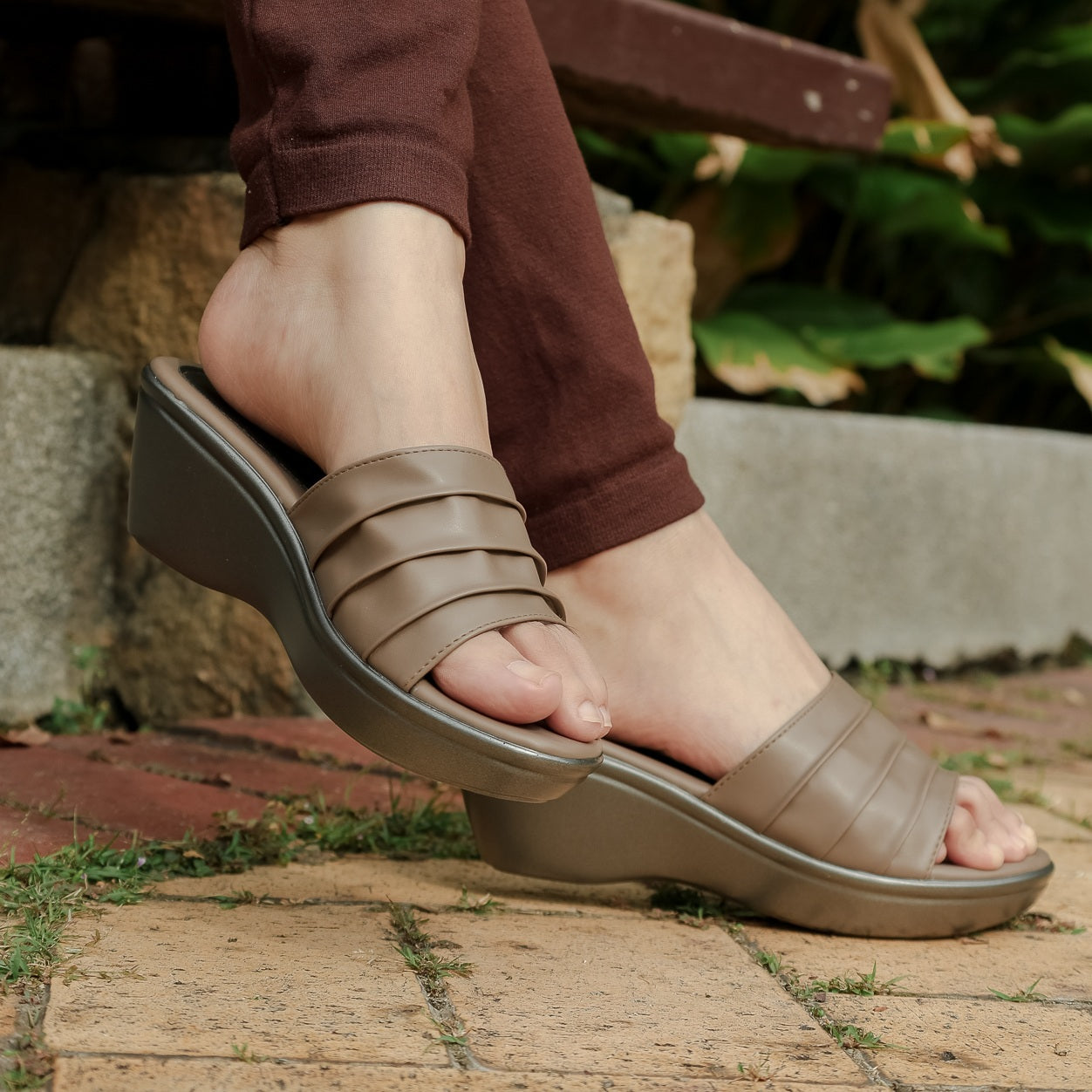 Selma Pleated Sandal