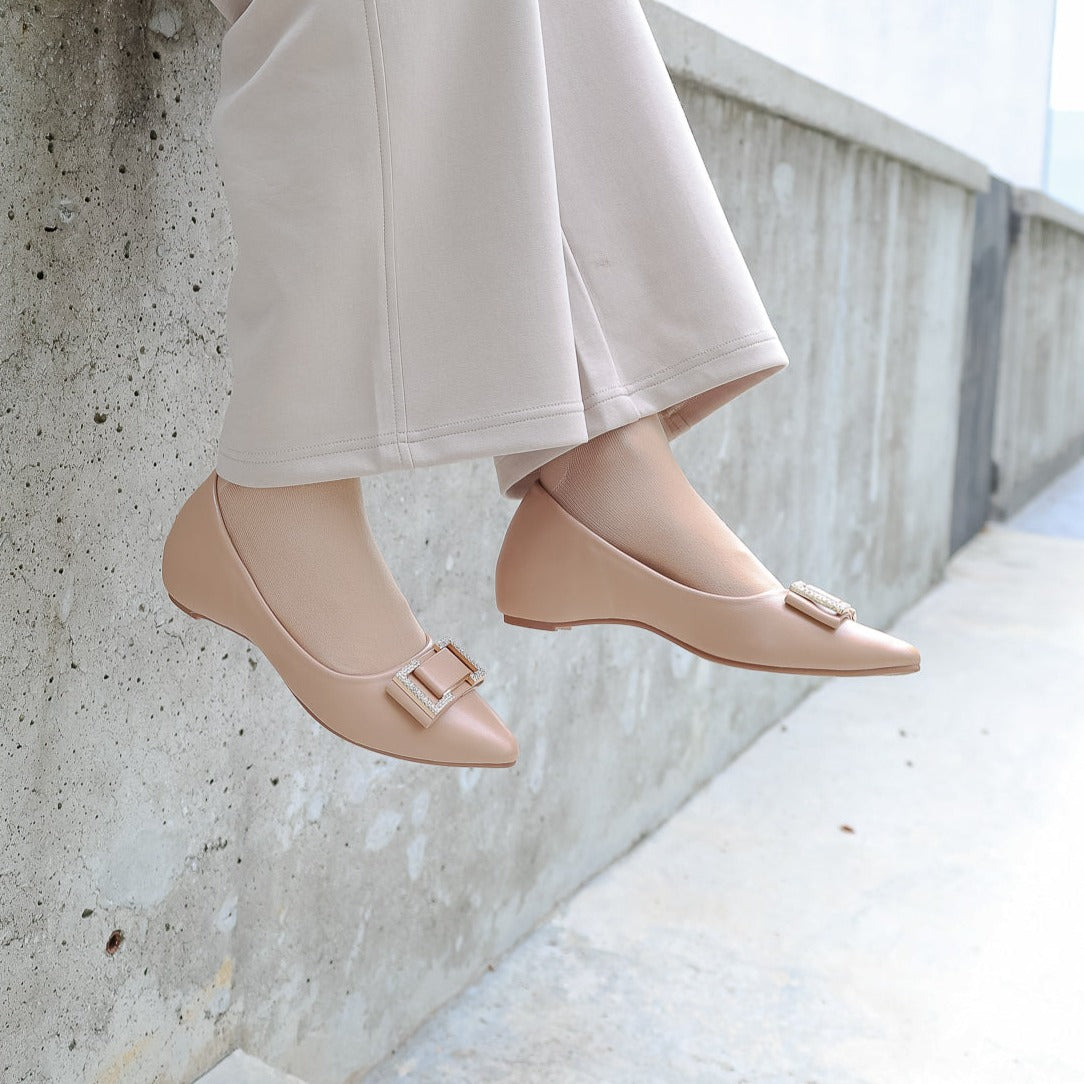 Defect Ayra Diamond Ballerina Flats