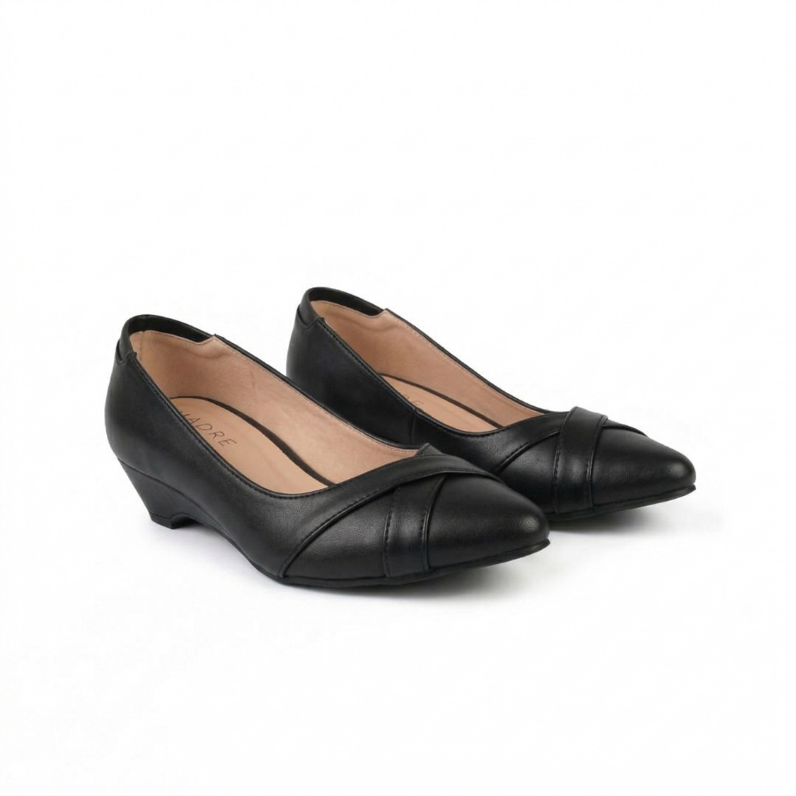Sofia Pointed Kitten Heel