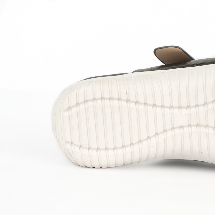 Bayu Slip-On Sandal