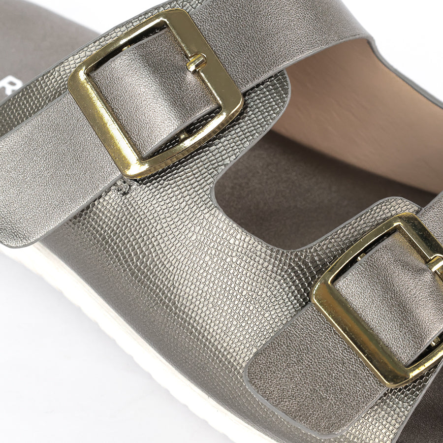 Bayu Slip-On Sandal