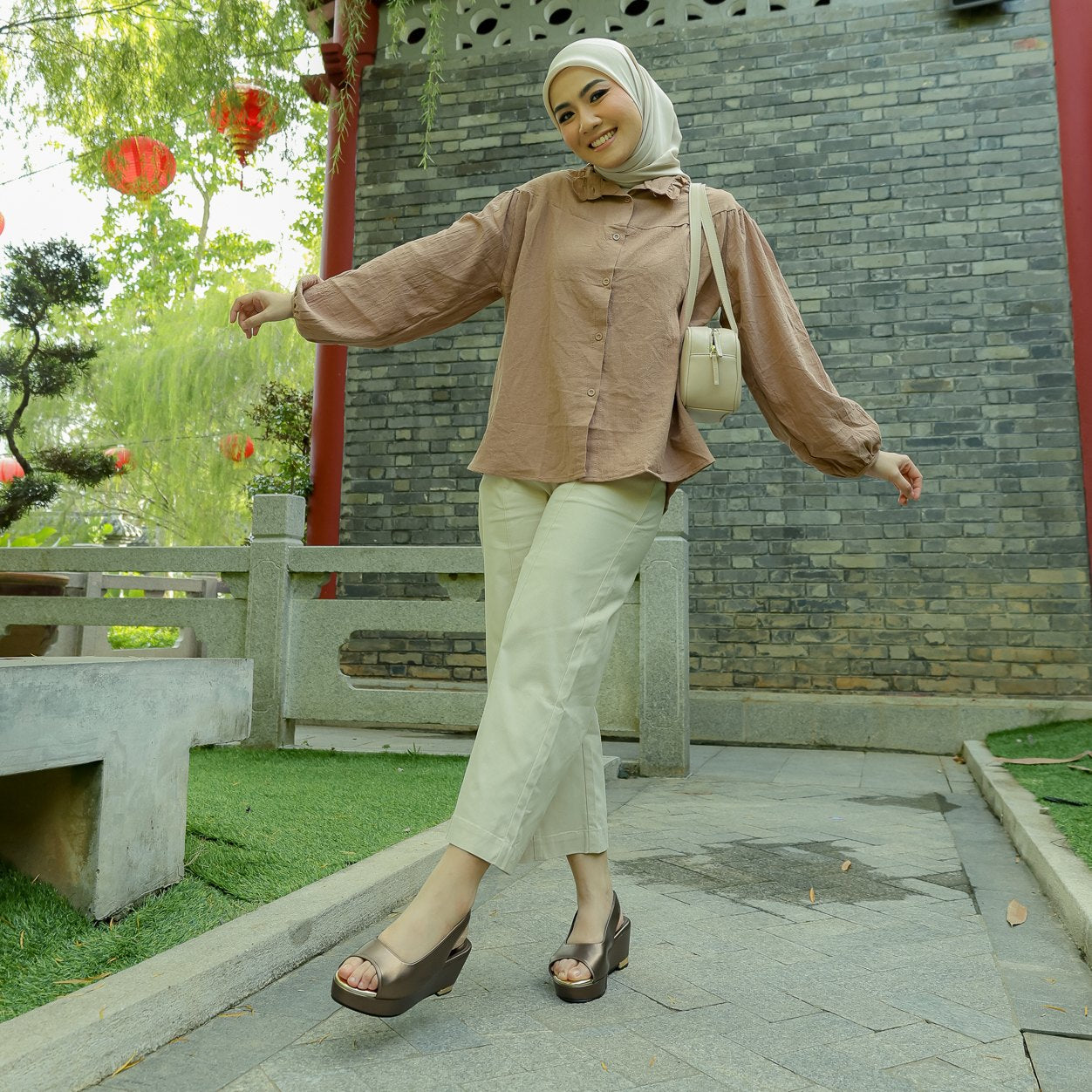 Dhea Slingback Peep Toe Wedge