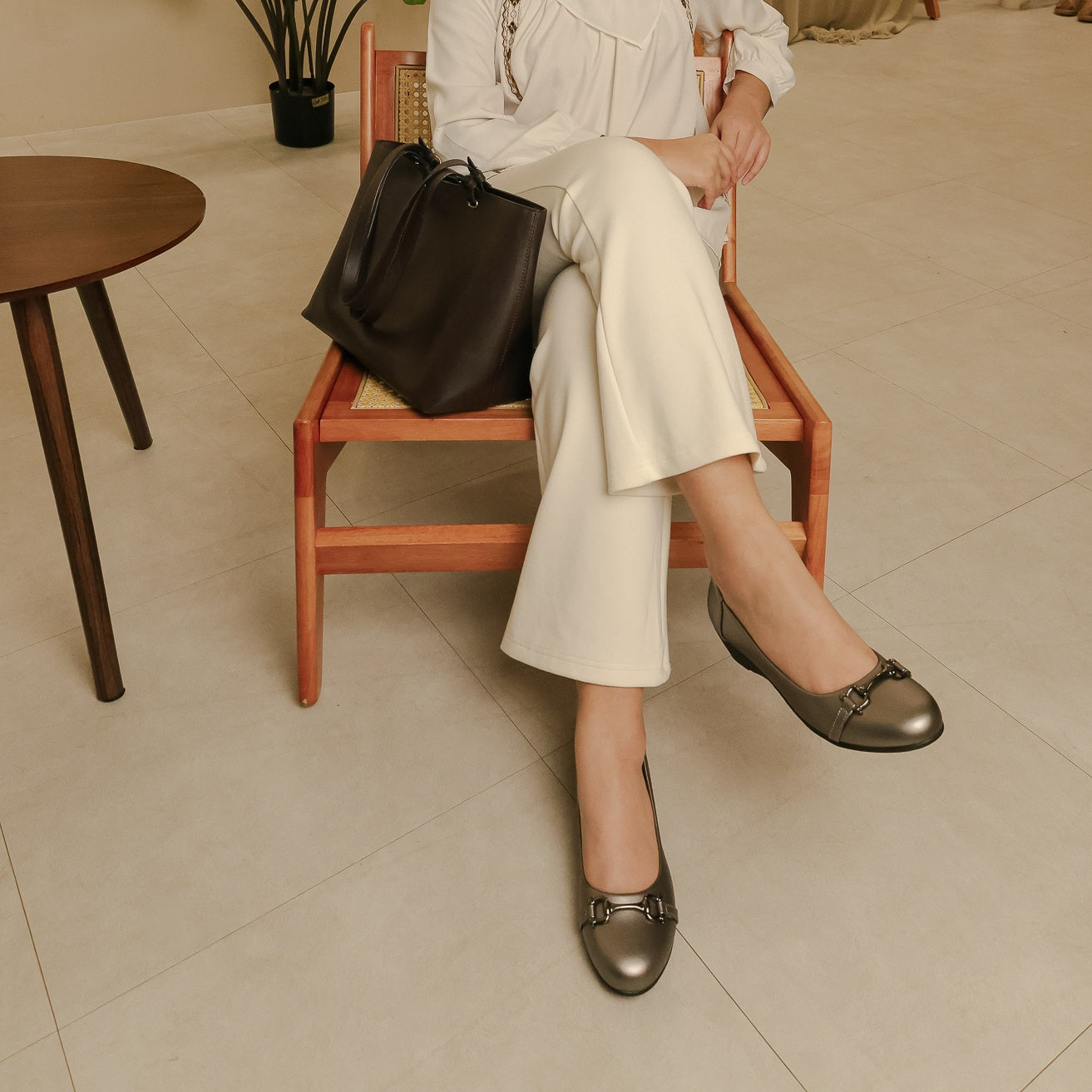 Evelyn Horsebit Flats