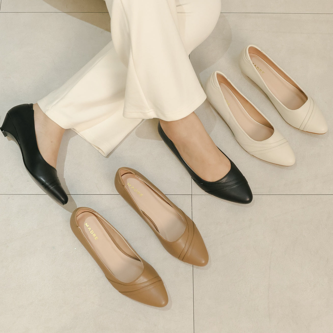 Fiona Pointed Kitten Heel