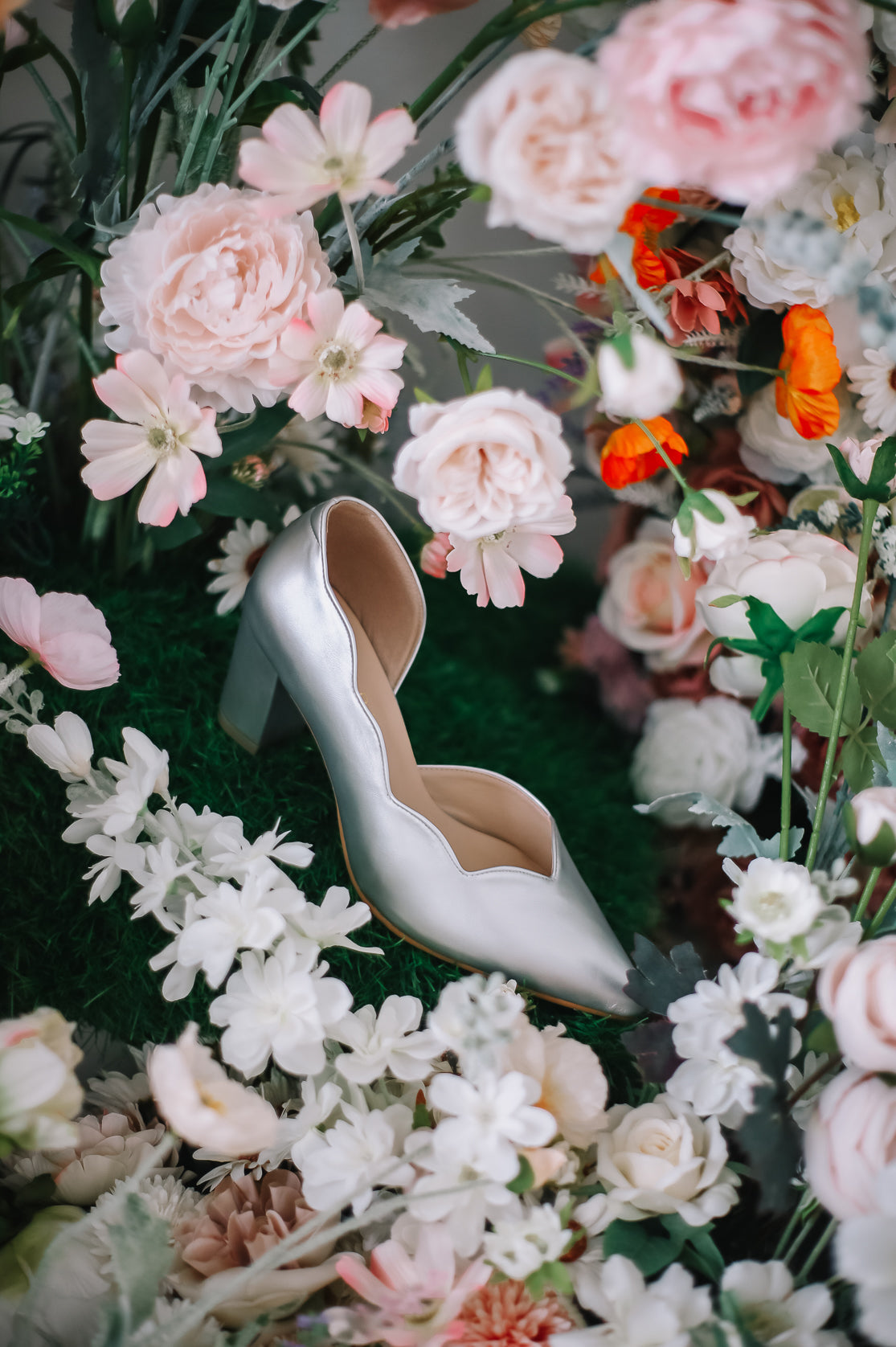 Defect Lily Scallop Block Heel