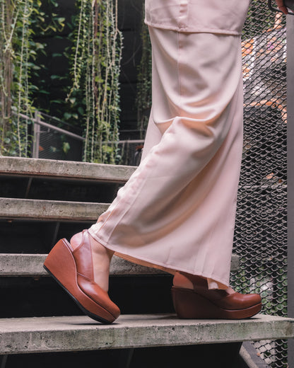 Reana Wedges Madre 