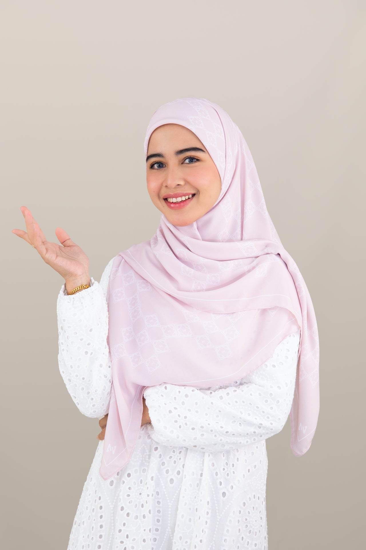 Sofea Square Hijab - Soft Pink