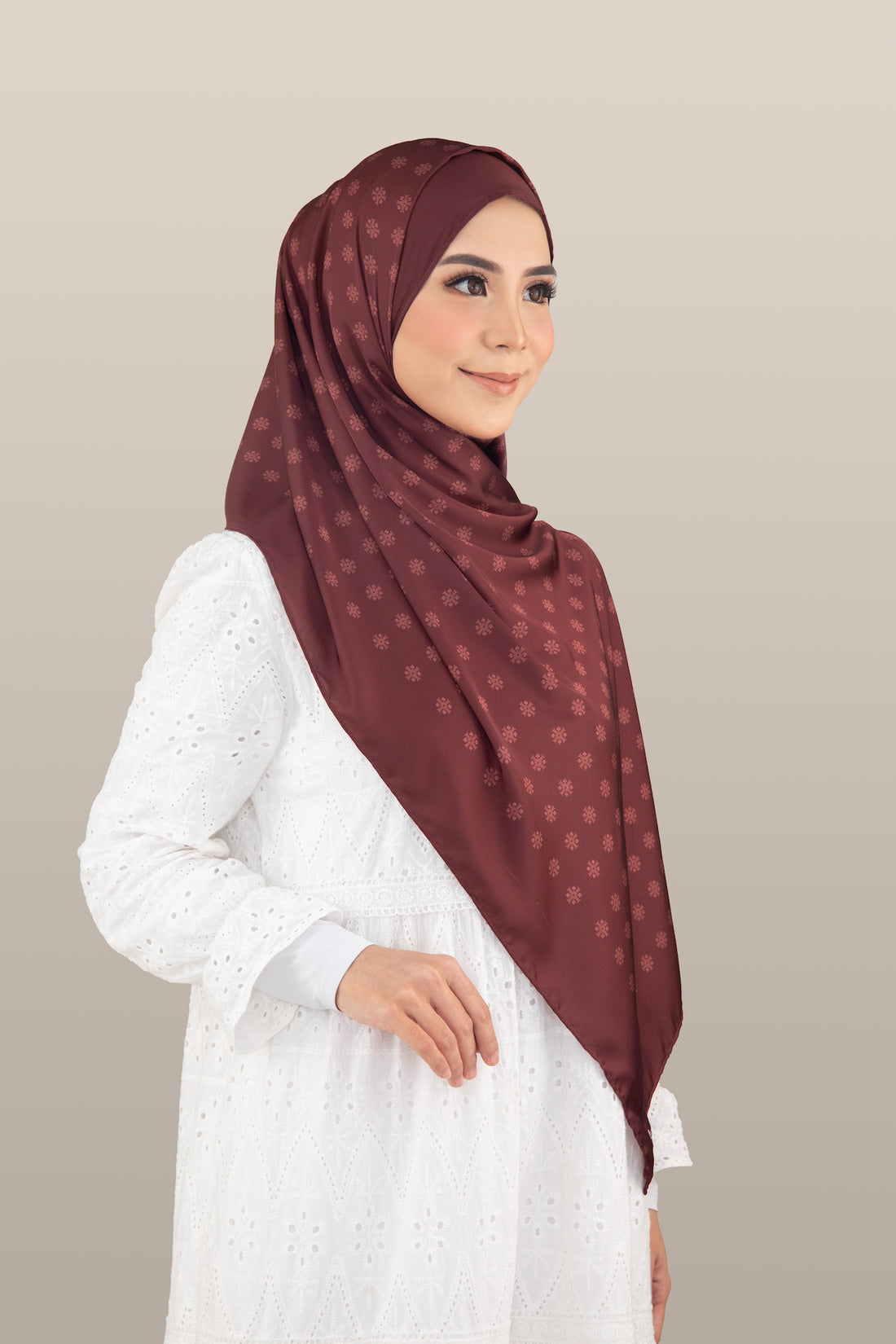 Eevie Premium Shawl - Mahogany