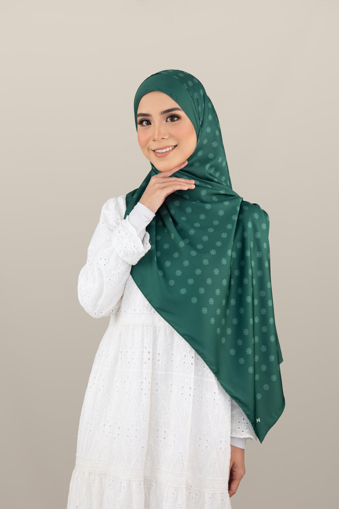 Eevie  Premium Shawl - Emerald